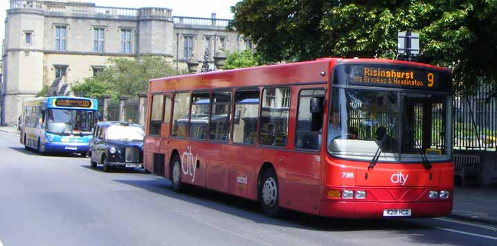 Oxford Bus Company Volvo B10BLE Wright ex Brighton & Hove